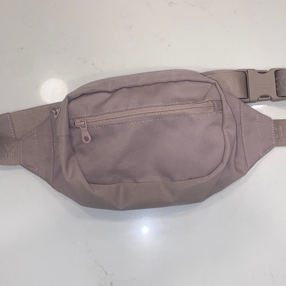 Girlfriend Collective Quartz Please Recycle Fanny Pack